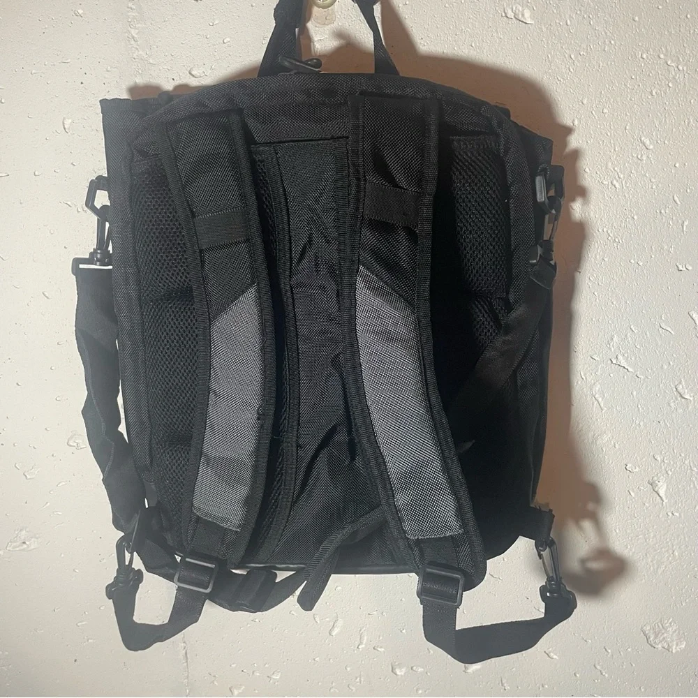 Solaire laptop backpack